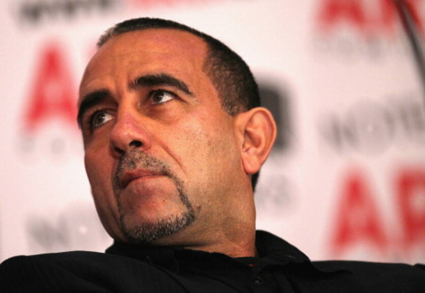 Тренер Спонга: Усик является лучшим боксером мира среди больших парней