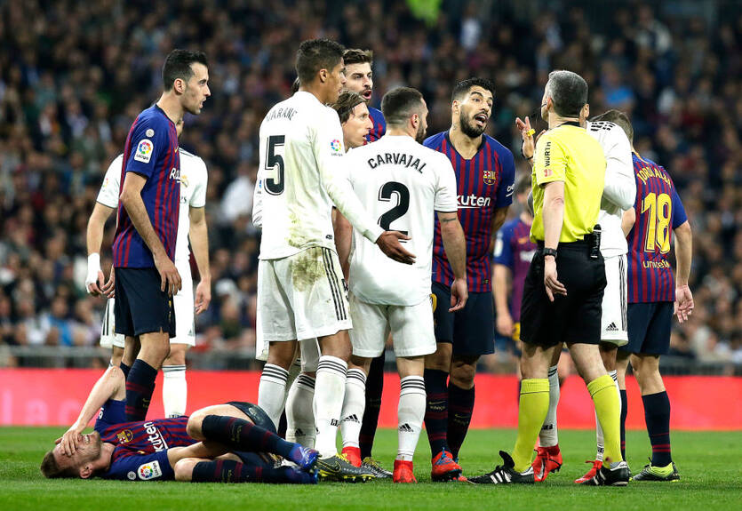 Эль-Классико могут перенести с октября на декабрь