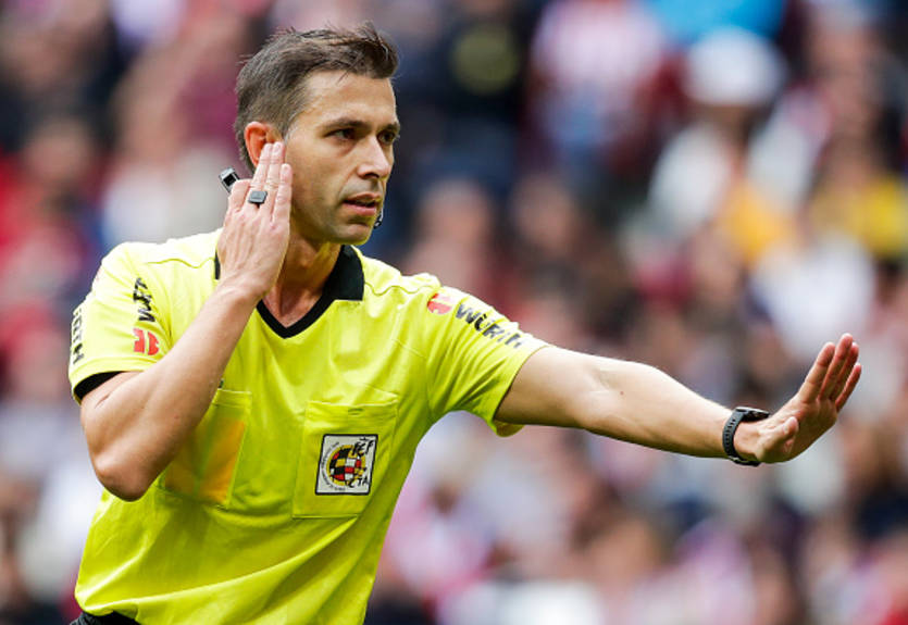 Система видеоповторов VAR: провал или будущее футбола?