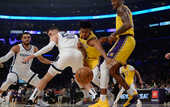 НБА: Лейкерс обыграли Мемфис, Денвер уступил Далласу