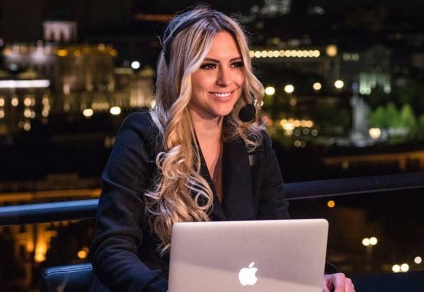 Самые красивые спортивные журналистки мира Самые красивые спортивные журналистки мира