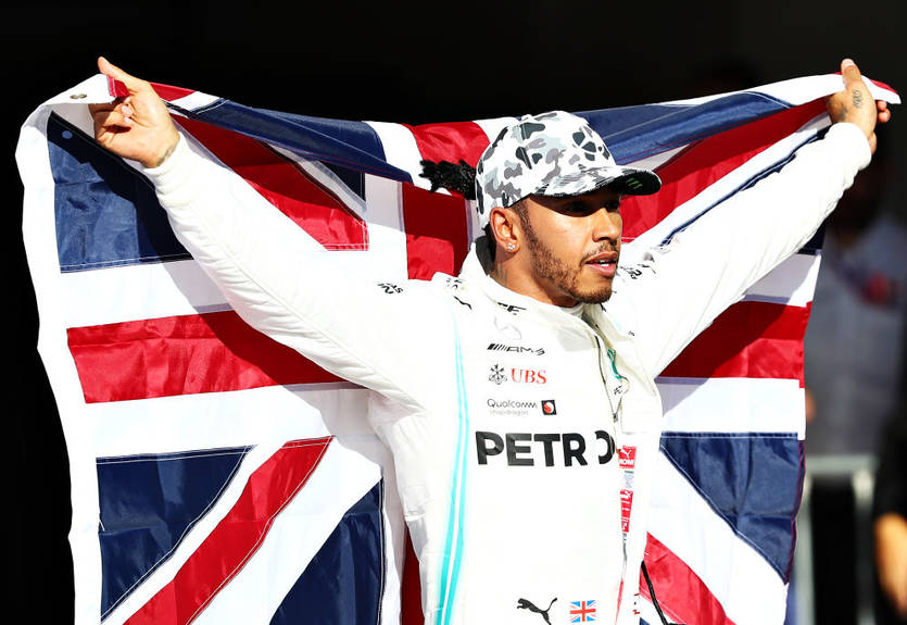 Хэмилтон стал шестикратным чемпионом мира