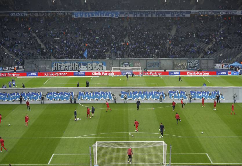 Герта построила Берлинскую стену на стадионе