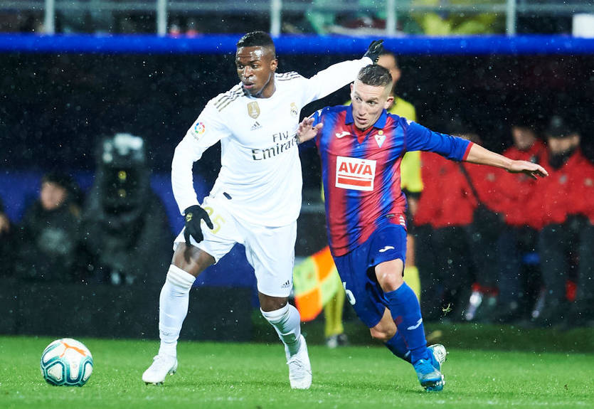 Эйбар - Реал 0:4 Видео голов и обзор матча Ла Лиги Эйбар - Реал 0:4 Видео голов и обзор матча Ла Лиги