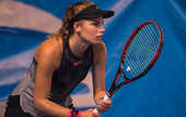 Завацкая вышла в четвертьфинал престижного турнира в Хьюстоне
