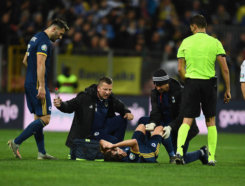 Травма Миралема Пьянича  / Getty Images