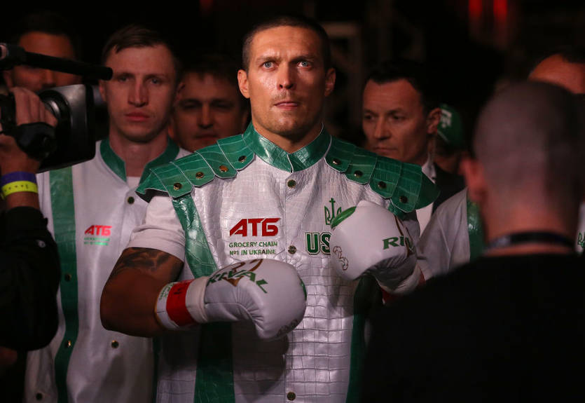 Усик назвал Руиса "взрывным пузырьком"