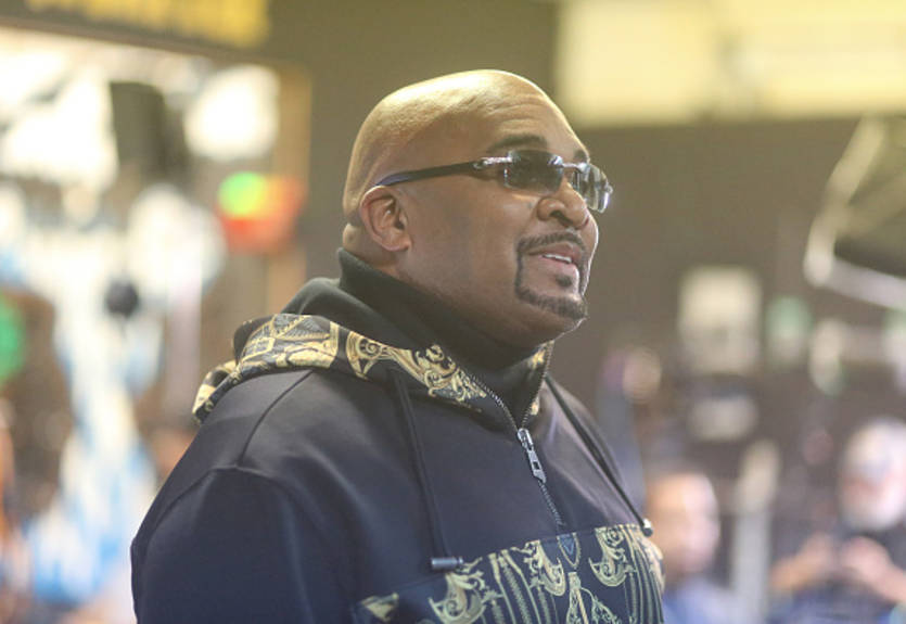 Промоутер Мейвезера дал прогноз на реванш Уайлдер - Фьюри