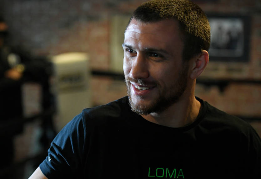 Звонок Ломаченко во время боя помог россиянину выиграть поединок