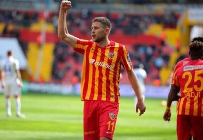 Кравец провел первый поединок в сезоне после сложнейшей травмы