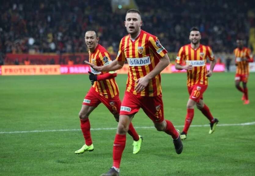 Кравец отметился первым голом в сезоне за Кайсериспор Кравец отметился первым голом в сезоне за Кайсериспор