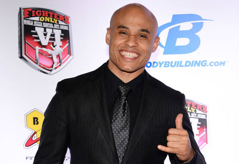 Абдель-Азиз: Семье Макгрегора надо будет озаботиться страхованием его жизни Абдель-Азиз: Семье Макгрегора надо будет озаботиться страхованием его жизни