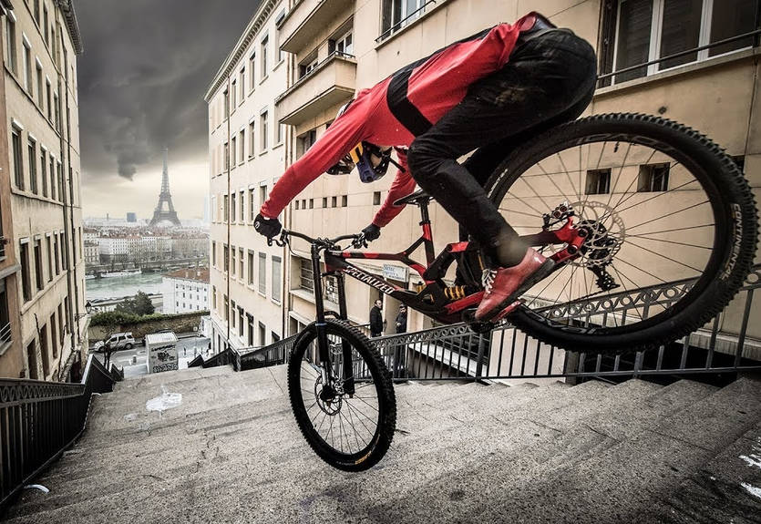 Фабио Вибмер и его Urban Freeride Lives 3: новая доза невероятного экстрима (ВИДЕО)