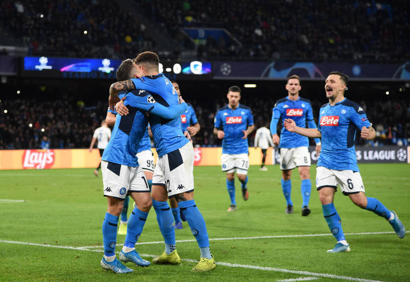 Наполи - Генк 0:4 Видео голов и обзор матча Лиги чемпионов Наполи - Генк 0:4 Видео голов и обзор матча Лиги чемпионов