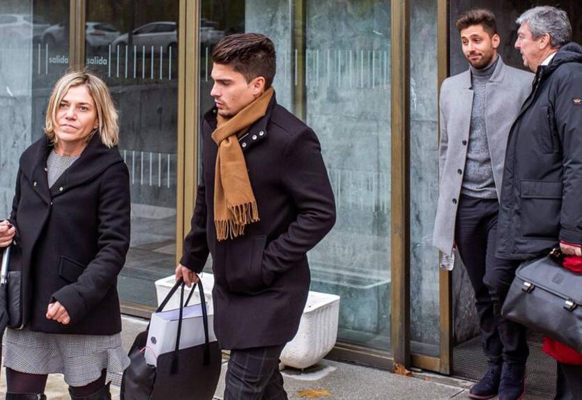 Троих испанских футболистов приговорили к 38 годам тюрьмы за изнасилование