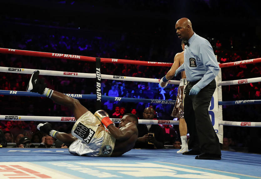 Комми - Лопес: видео боя