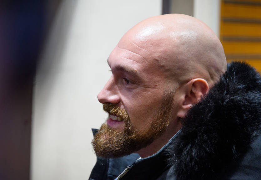 Фьюри проведет два поединка в боксе и уйдет в UFC - Sky Sports