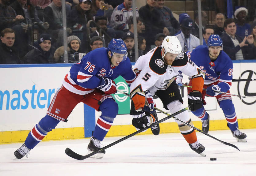 НХЛ: Вегас обыграл Сан-Хосе, Рейнджерс победили Анахайм НХЛ: Вегас обыграл Сан-Хосе, Рейнджерс победили Анахайм