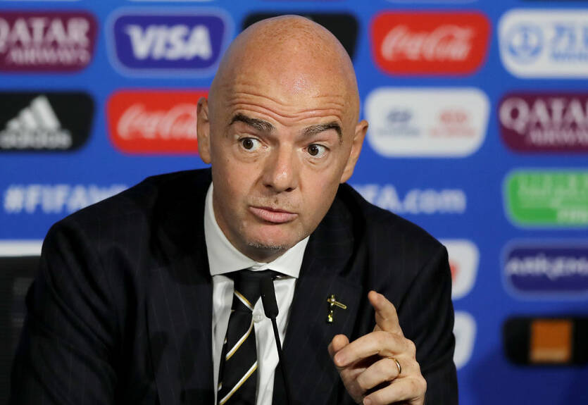 ФИФА может изменить правило определения офсайда