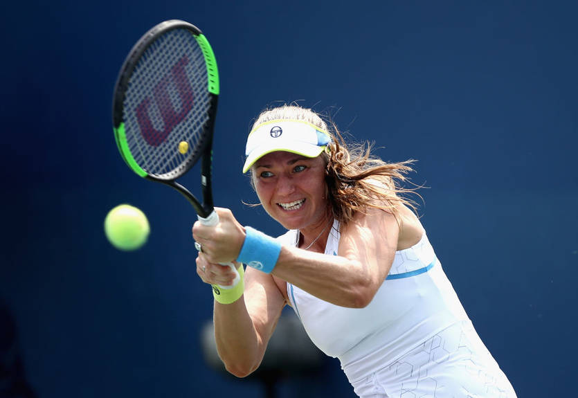 Бондаренко с победы стартовала на турнире в Шэньчжэне