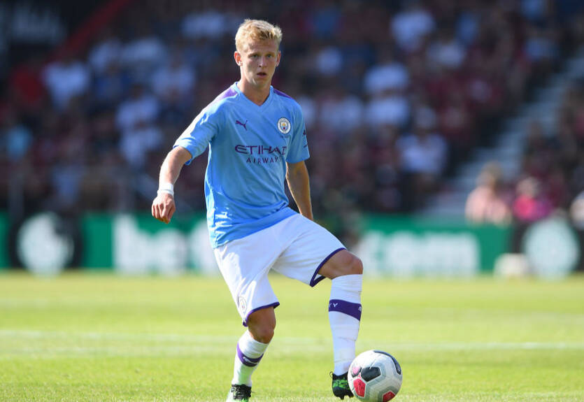 Зинченко не попал в заявку Ман Сити на матч с Астон Виллой