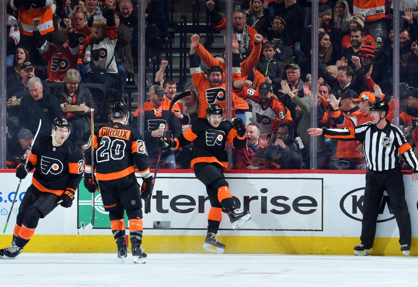 НХЛ: Филадельфия разгромила Питтсбург, Каролина - Виннипег