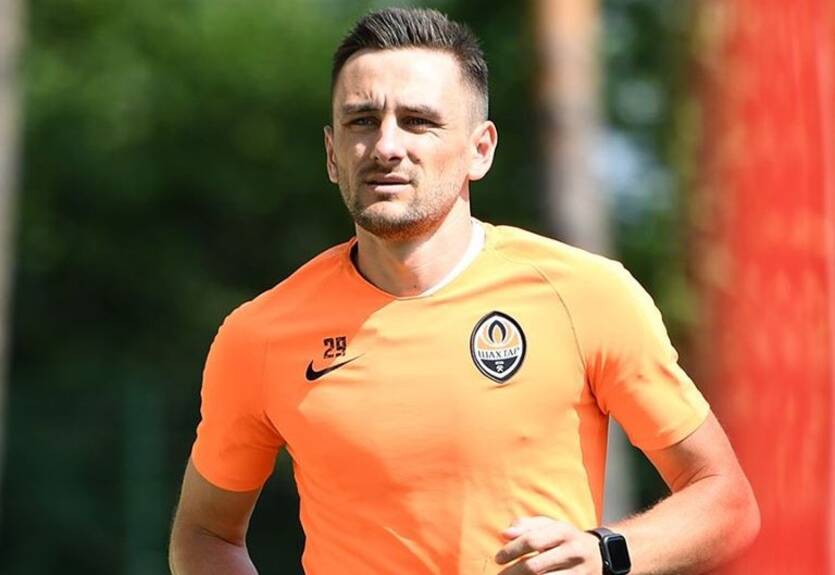 Шахтер подтвердил, что команду покинули два игрока