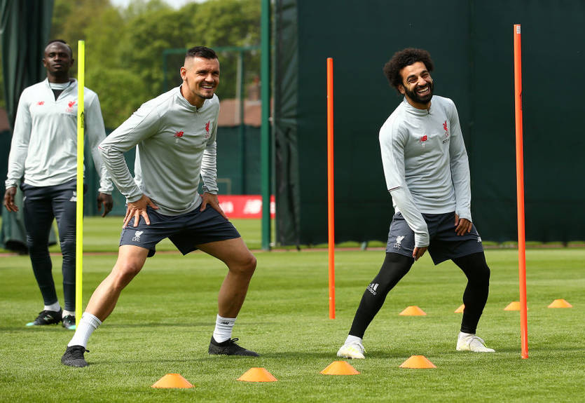 Салах заставил Ловрена нервничать в матче по настольному теннису