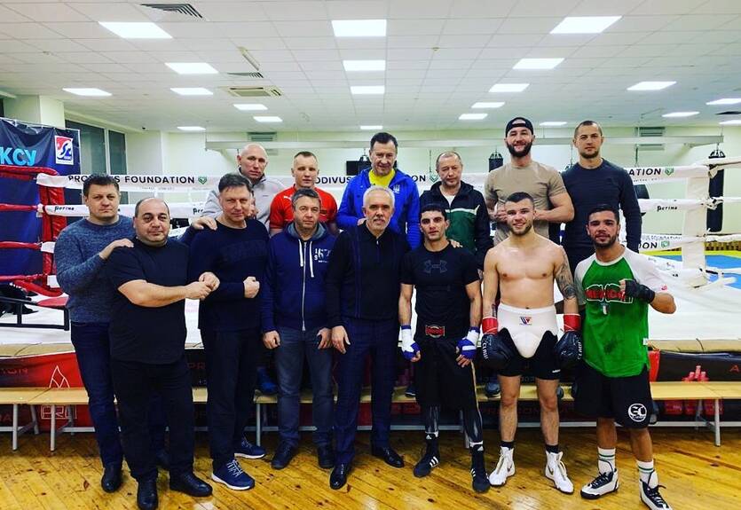 Далакян завершил подготовку к следующему бою Далакян завершил подготовку к следующему бою