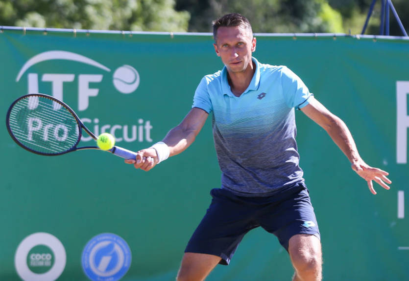 Стаховский обыграл серба в финале квалификации турнира в Монпелье