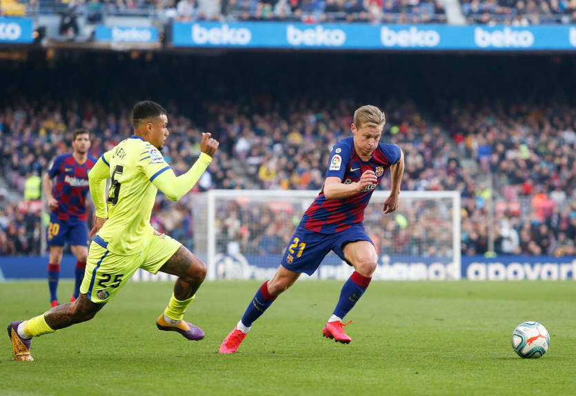 Футболист Хетафе сыграл против Барселоны в бутсах с изображением Брайанта