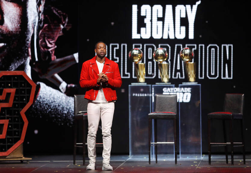 Майами официально вывел из обращения номер Дуэйна Уэйда