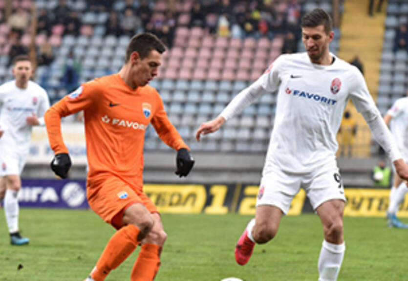 Заря в ярком матче переиграла Мариуполь Заря в ярком матче переиграла Мариуполь