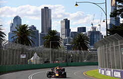 Формула-1 официально отменила Гран-при Австралии