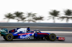 Гран-при Бахрейна и Вьетнама перенесли на неопределенный срок