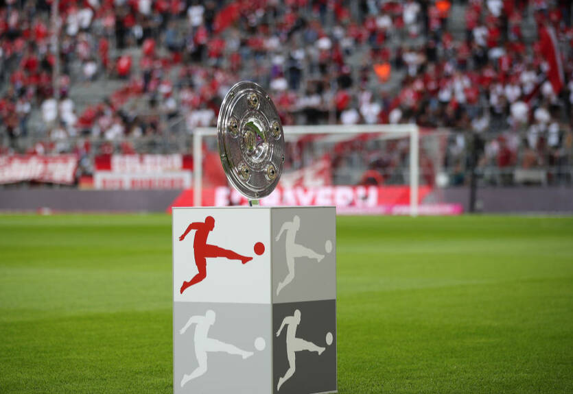 Бундеслига ушла на карантин до начала апреля