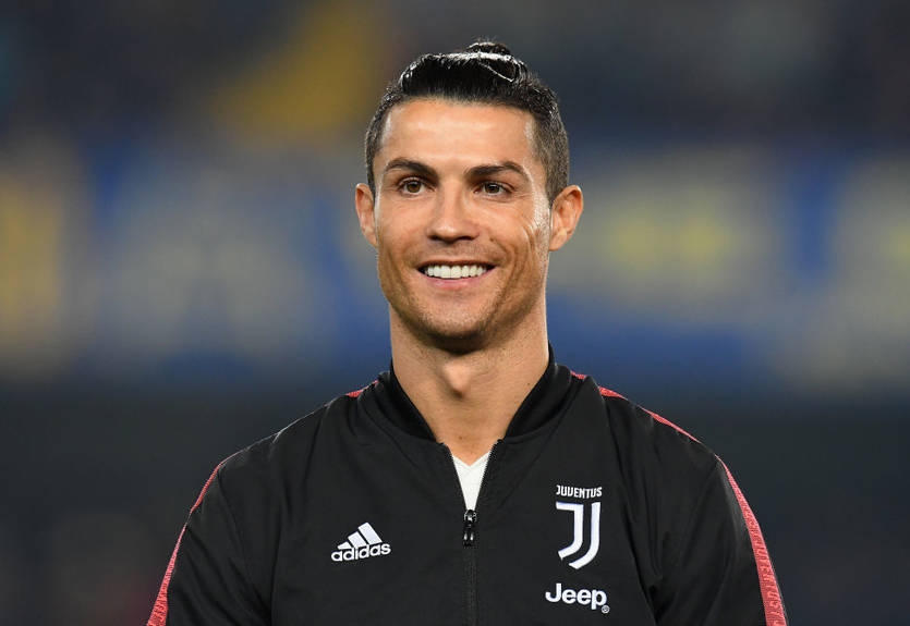Роналду может играть за Ювентус до 39 лет