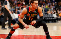 Бывший партнер Леня устроил конкурс бросков в корзину носками