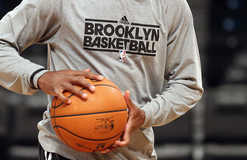 Четыре игрока Бруклин Нетс сдали положительные тесты на коронавирус