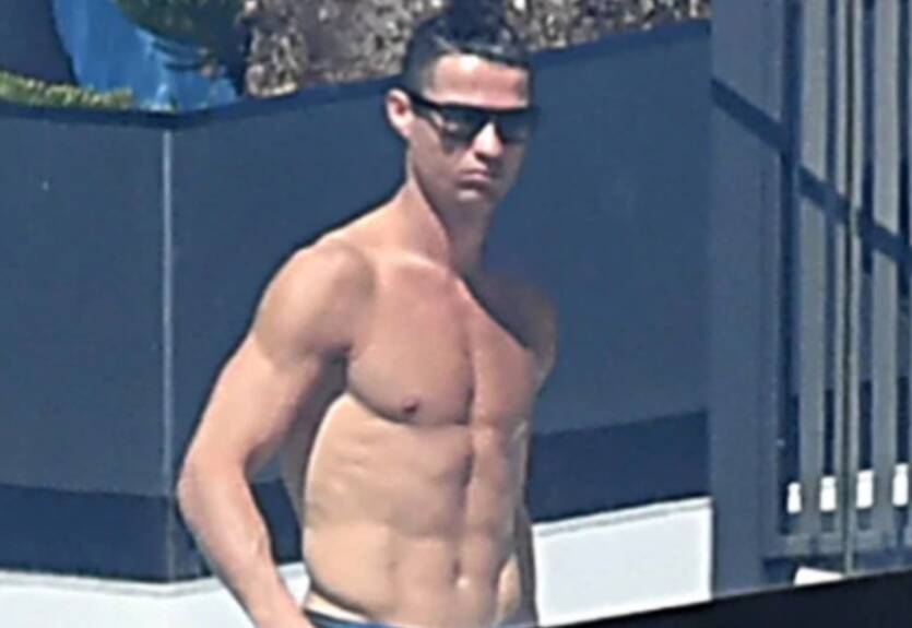 Роналду на карантине озаботился цветом своей кожи