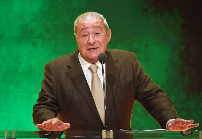 Арум - о Пакьяо: Оставьте этого старика в покое