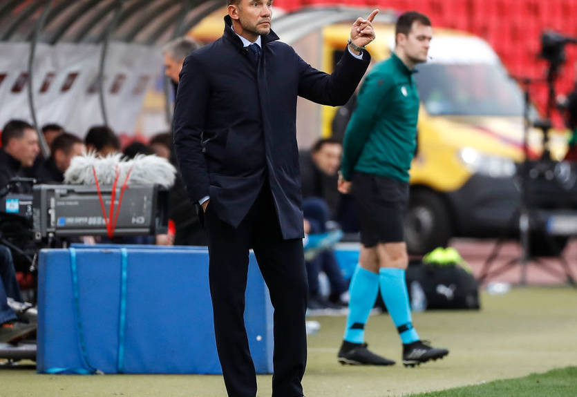 Шевченко: У нас есть чат сборной и мы пытаемся поддерживать наших ребят в Италии