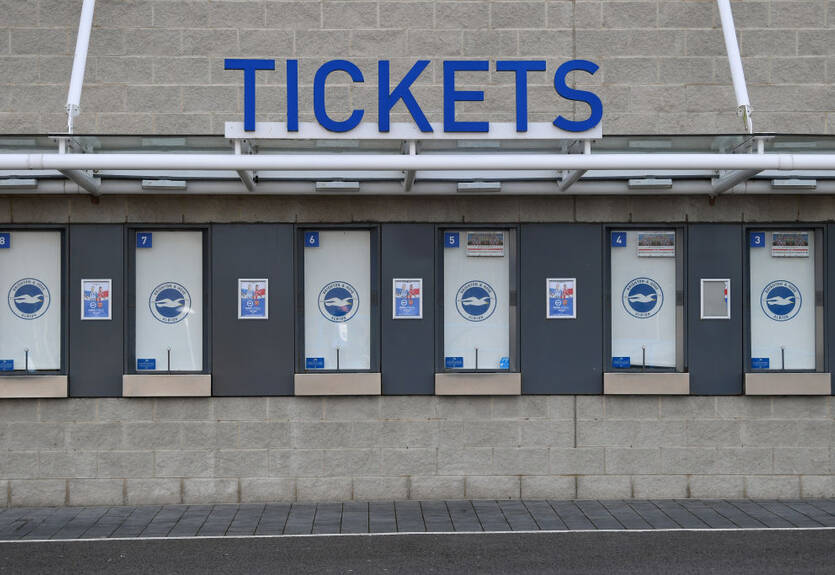 Брайтон и Борнмут выделят билеты для медработников