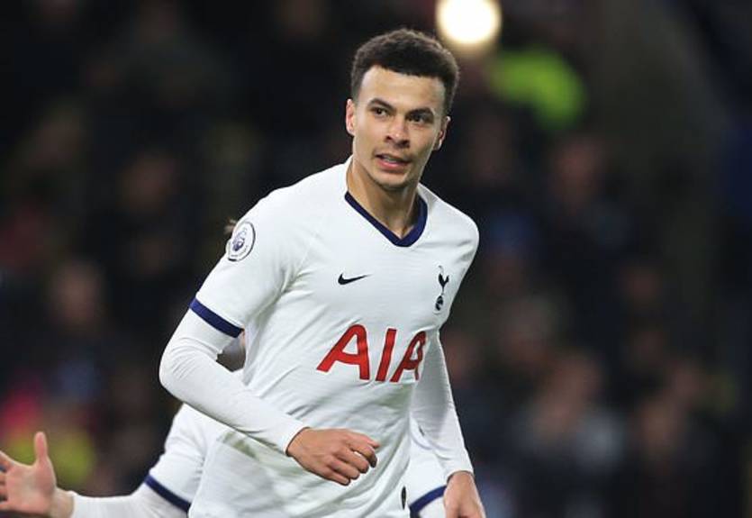 Алли поиздевался над подружкой классическим розыгрышем