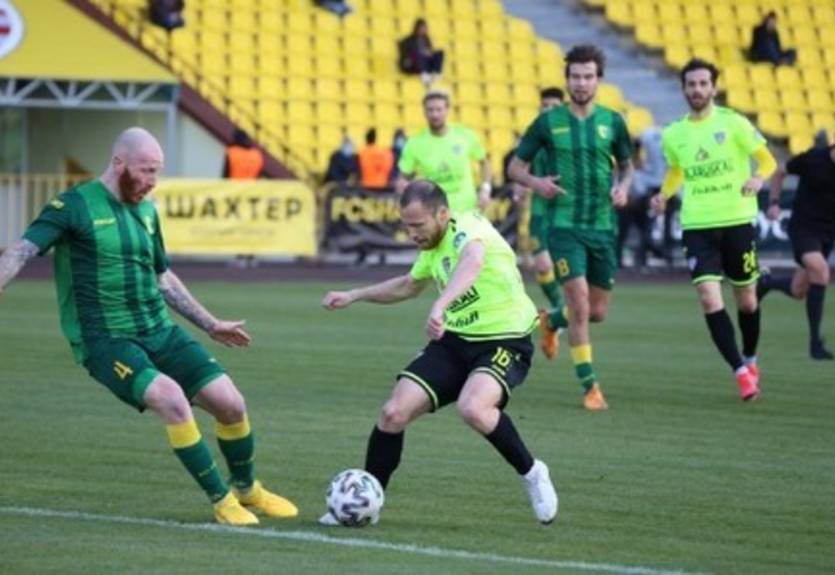 Шахтер Солигорск – Неман 0:0 Обзор матча