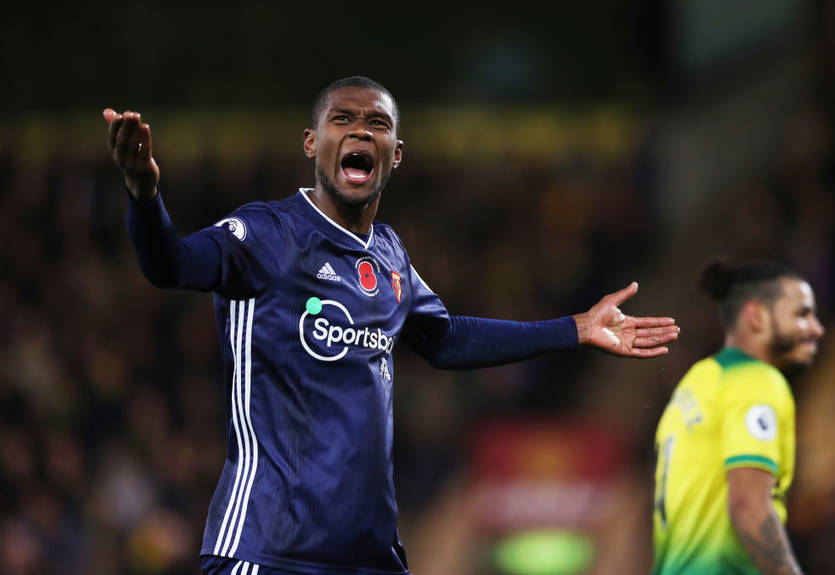 Защитник Уотфорда - о грубом фоле против сына: Он слишком часто будил меня в 4 утра Защитник Уотфорда - о грубом фоле против сына: Он слишком часто будил меня в 4 утра