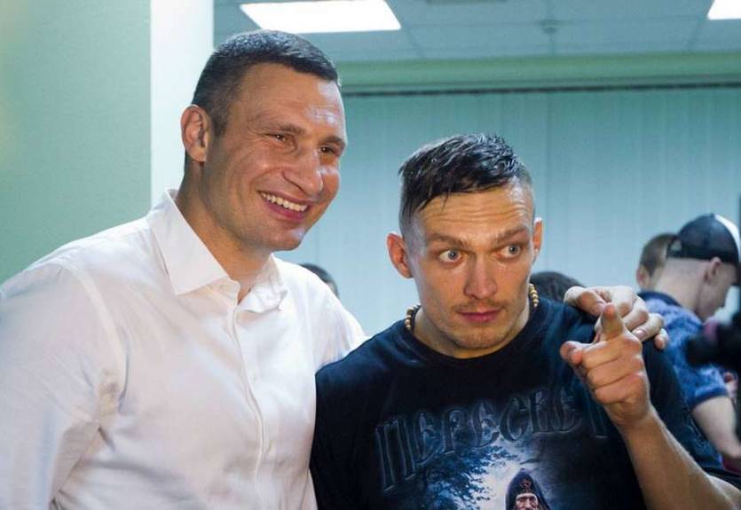 Усик поучаствовал в челлендже Кличко-старшего