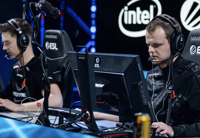 Astralis – mousesports: онлайн-трансляция европейского полуфинала ESL Pro League Season 11