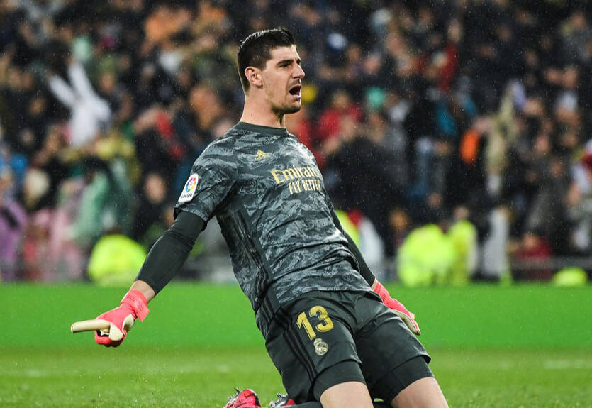 Куртуа помог пилотам Формулы-1 собрать деньги на борьбу с коронавирусом Куртуа помог пилотам Формулы-1 собрать деньги на борьбу с коронавирусом