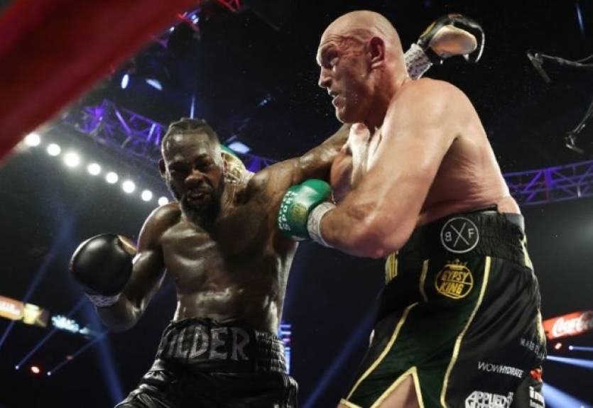 Уайлдер заявил о травме, полученной в бою с Фьюри